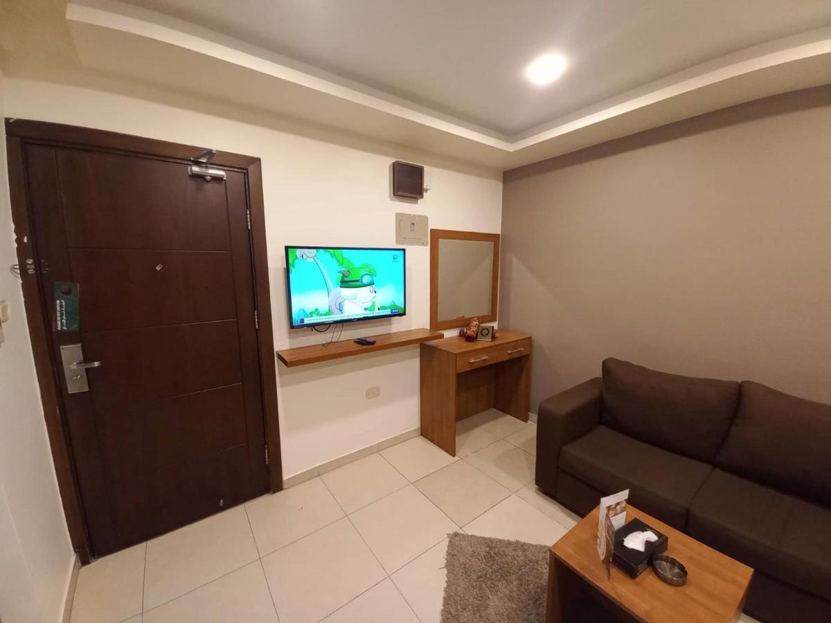 Lujain Hotel فندق النور واللجين Amman Exterior foto