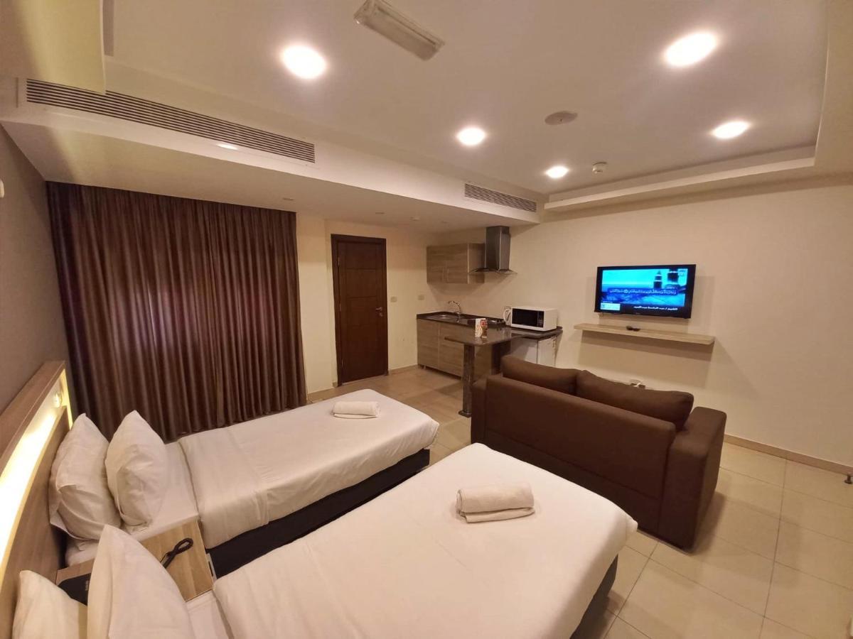 Lujain Hotel فندق النور واللجين Amman Exterior foto