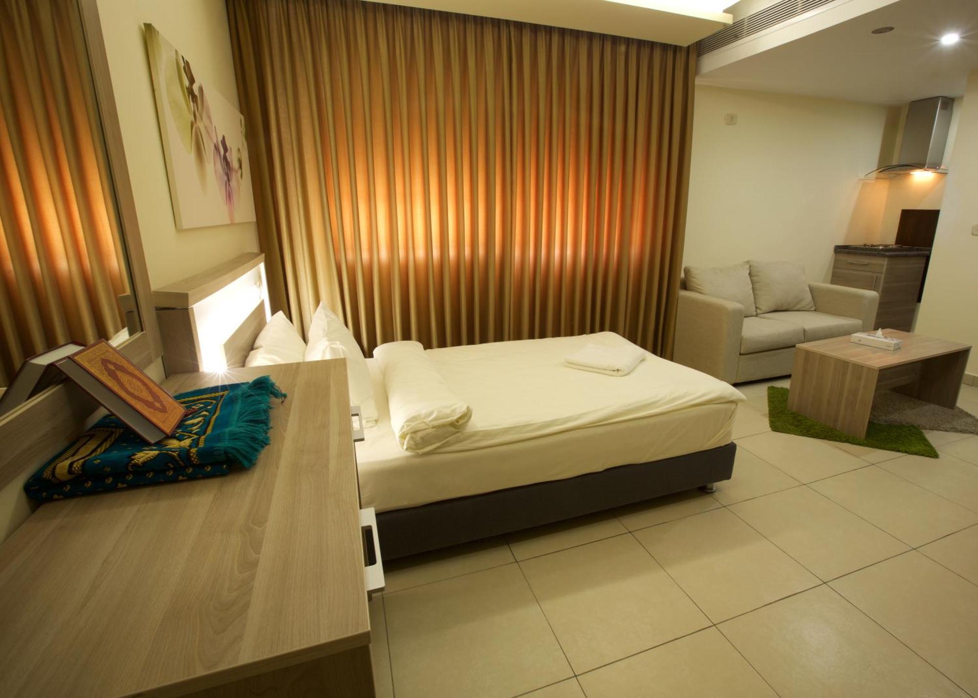 Lujain Hotel فندق النور واللجين Amman Exterior foto